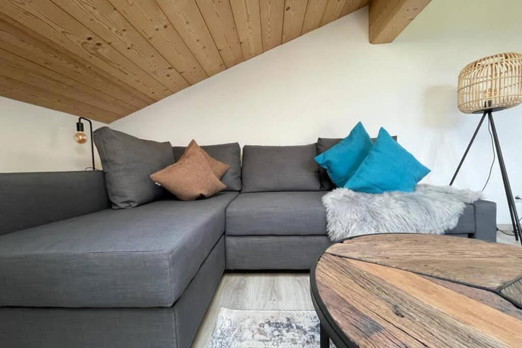 Gemuetliche Ferienwohnung Im Dg Am Tegernsee - Bergblick, Ruhe & Ganz Viel Platz Bad Wiessee Eksteriør billede