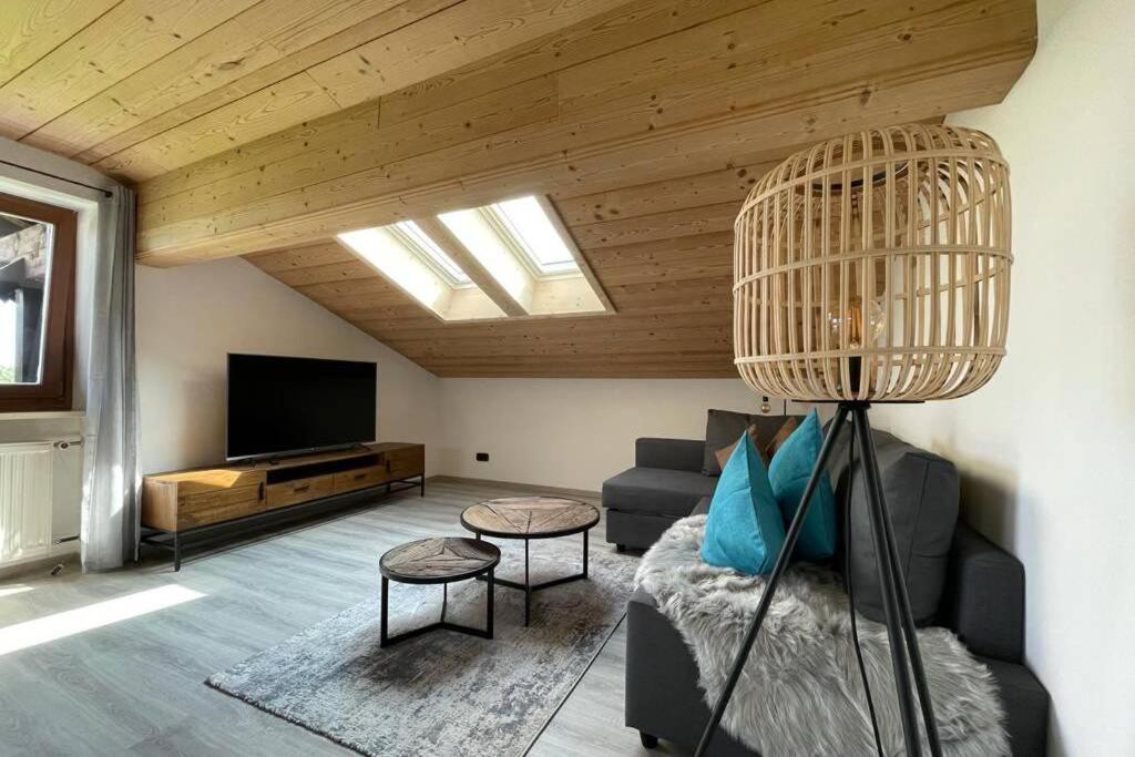 Gemuetliche Ferienwohnung Im Dg Am Tegernsee - Bergblick, Ruhe & Ganz Viel Platz Bad Wiessee Eksteriør billede