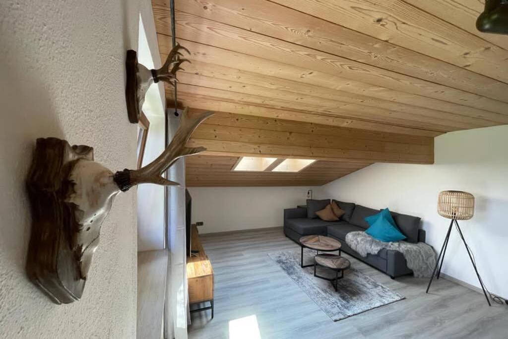 Gemuetliche Ferienwohnung Im Dg Am Tegernsee - Bergblick, Ruhe & Ganz Viel Platz Bad Wiessee Eksteriør billede