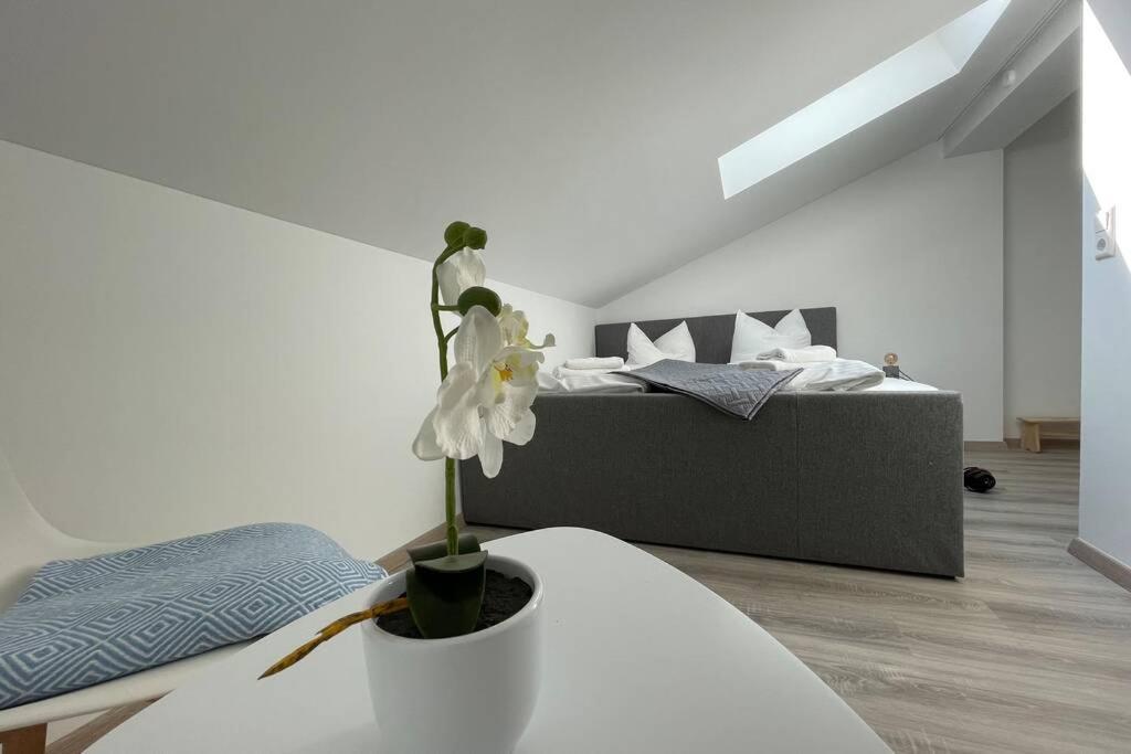 Gemuetliche Ferienwohnung Im Dg Am Tegernsee - Bergblick, Ruhe & Ganz Viel Platz Bad Wiessee Eksteriør billede