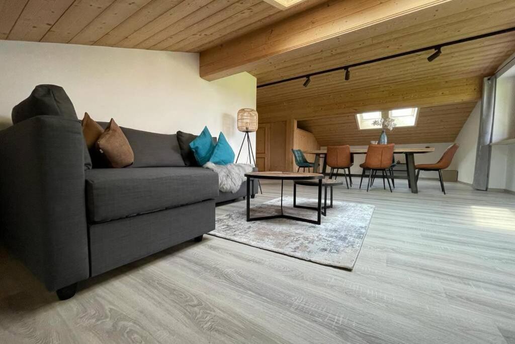Gemuetliche Ferienwohnung Im Dg Am Tegernsee - Bergblick, Ruhe & Ganz Viel Platz Bad Wiessee Eksteriør billede
